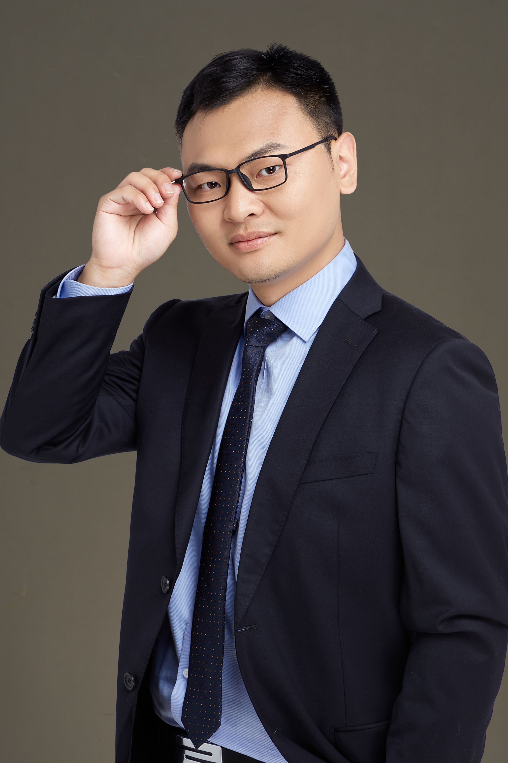 英国上市公司365